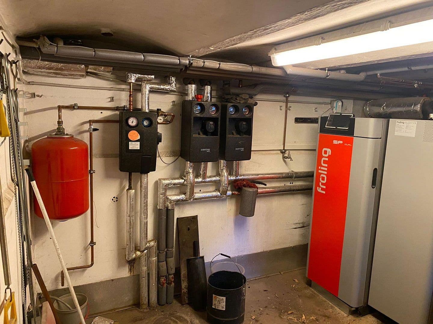 Prodej domu 260 m², pozemek 3.290 m², Nienburg (Saale), Sasko-Anhaltsko Prodej domu 260 m², pozemek 3.290 m², Nienburg (Saale), Sasko-Anhaltsko