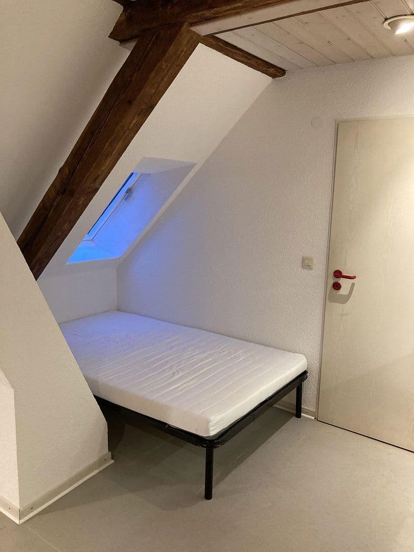 Pronájem bytu 1+1 21 m², Am Untertor 2, Flörsheim-Dalsheim, Porýní-Falc Pronájem bytu 1+1 21 m², Am Untertor 2, Flörsheim-Dalsheim, Porýní-Falc