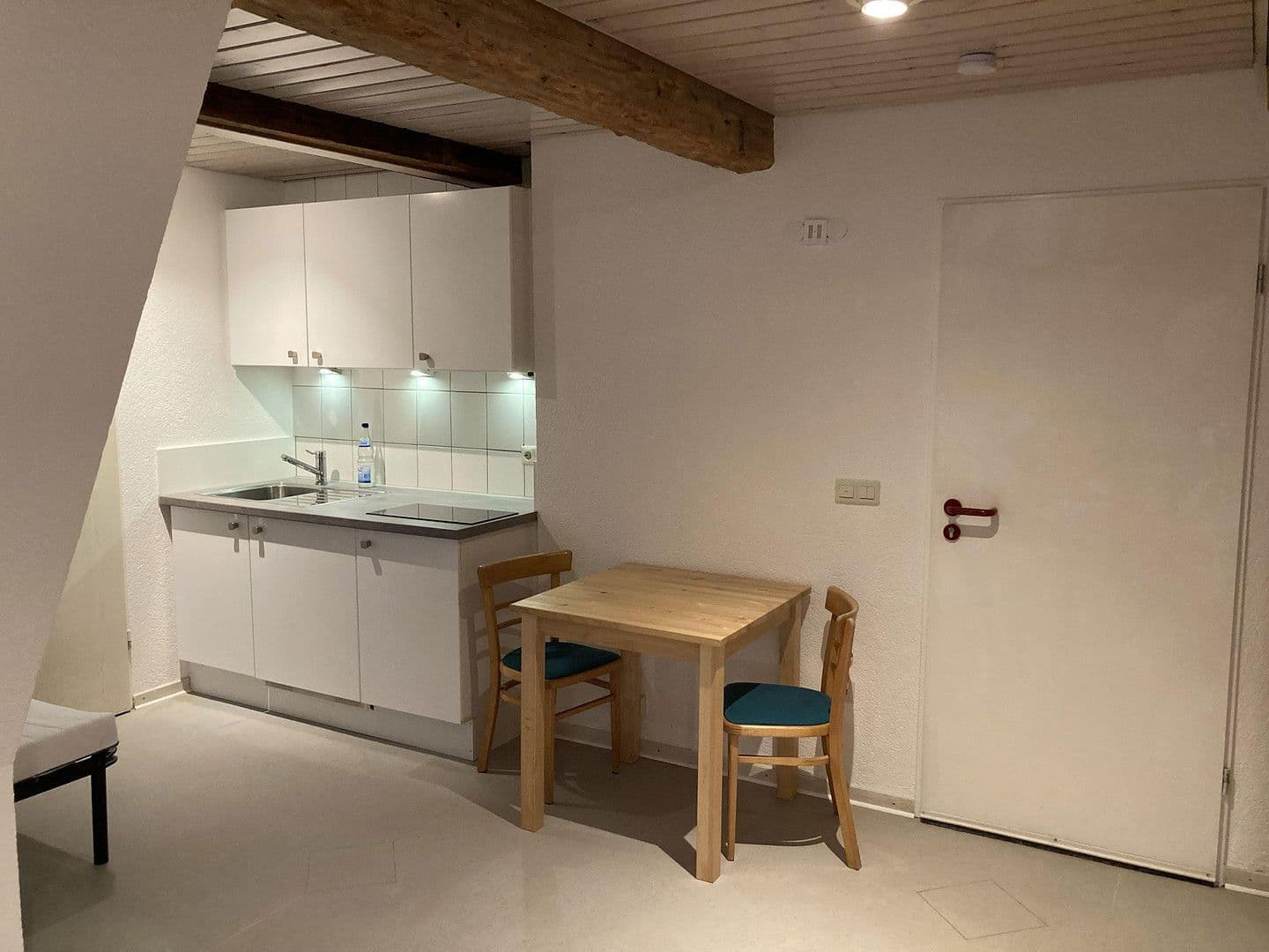 Pronájem bytu 1+1 21 m², Am Untertor 2, Flörsheim-Dalsheim, Porýní-Falc Pronájem bytu 1+1 21 m², Am Untertor 2, Flörsheim-Dalsheim, Porýní-Falc