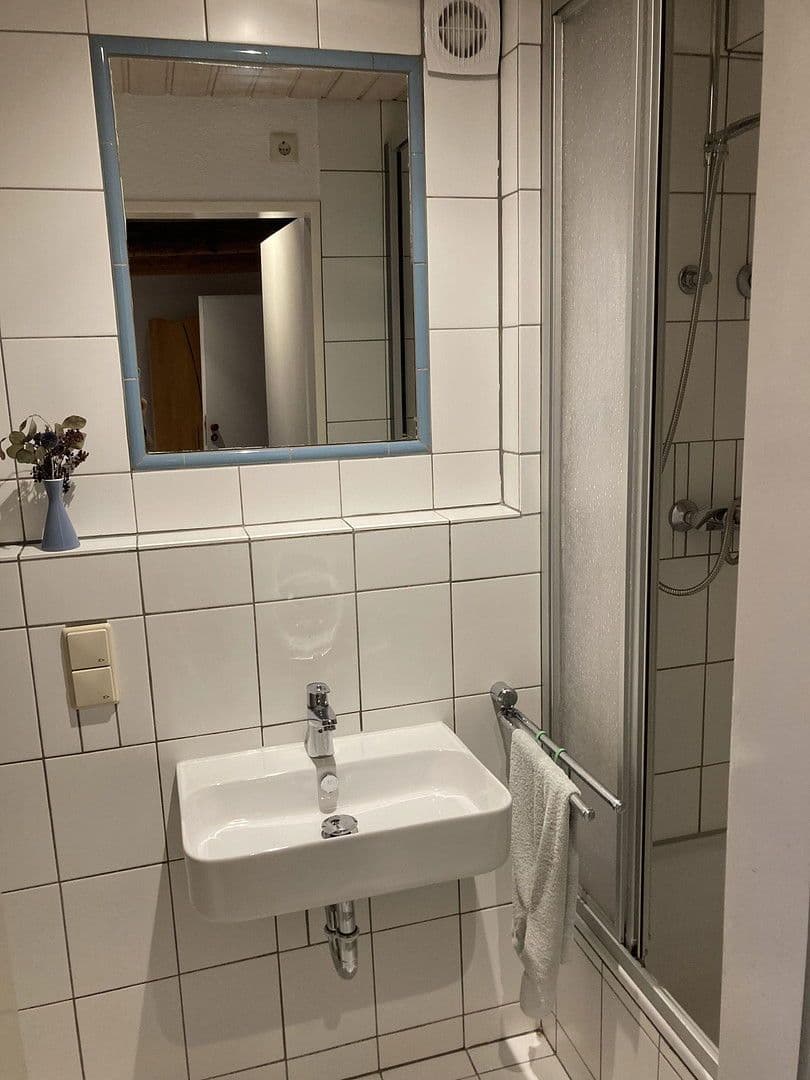 Pronájem bytu 1+1 21 m², Am Untertor 2, Flörsheim-Dalsheim, Porýní-Falc Pronájem bytu 1+1 21 m², Am Untertor 2, Flörsheim-Dalsheim, Porýní-Falc