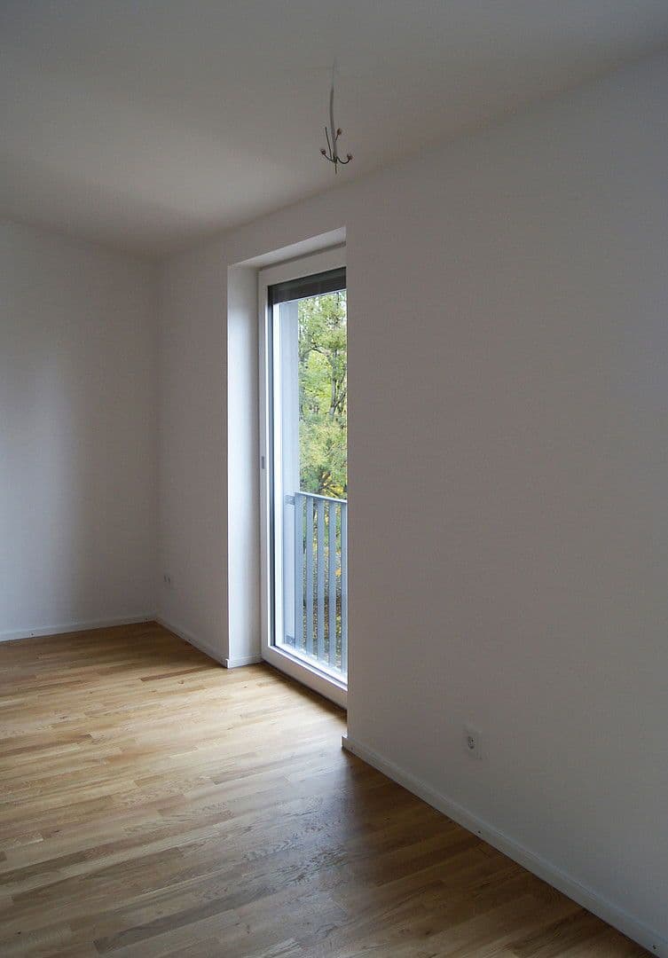 Pronájem bytu 1+1 29 m², Richard-Tauber-Straße 3, München, Bavorsko Pronájem bytu 1+1 29 m², Richard-Tauber-Straße 3, München, Bavorsko