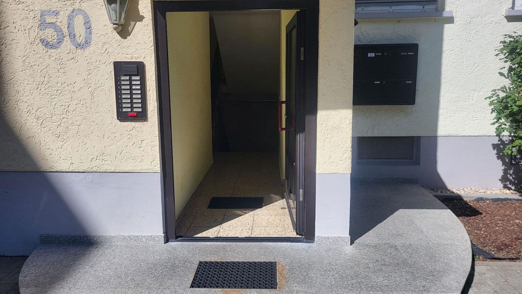 Prodej bytu 3+1 89 m², Am Forsthaus Gravenbruch 50, Neu-Isenburg, Hessen Prodej bytu 3+1 89 m², Am Forsthaus Gravenbruch 50, Neu-Isenburg, Hessen