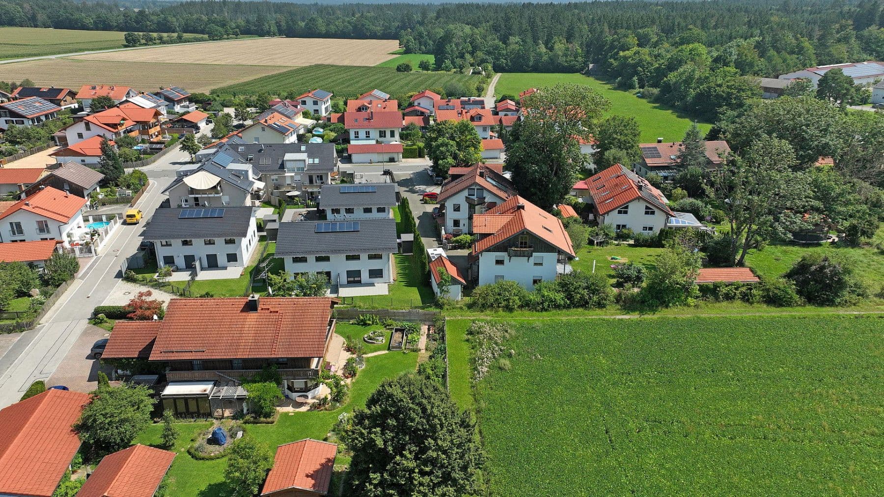 Prodej domu 177 m², pozemek 300 m², Brunnthal / OT Faisenhaar, Bavorsko Prodej domu 177 m², pozemek 300 m², Brunnthal / OT Faisenhaar, Bavorsko