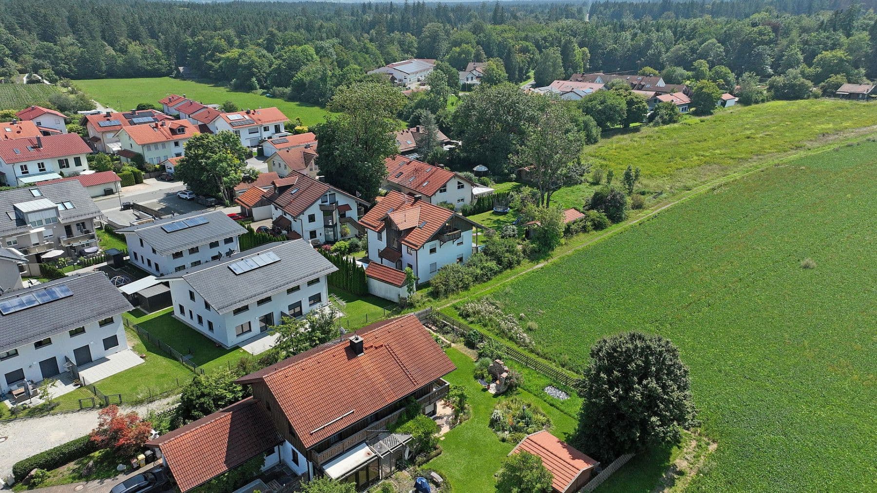 Prodej domu 177 m², pozemek 300 m², Brunnthal / OT Faisenhaar, Bavorsko Prodej domu 177 m², pozemek 300 m², Brunnthal / OT Faisenhaar, Bavorsko