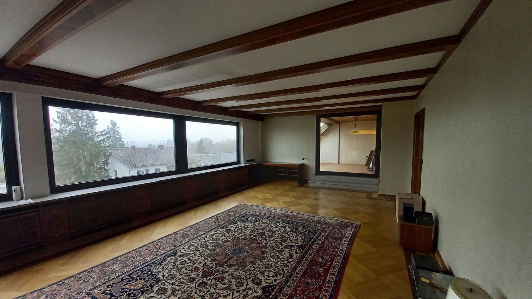 Pronájem bytu 3+1 166 m², Kiefernweg 1, Seeheim-Jugenheim, Hessen Pronájem bytu 3+1 166 m², Kiefernweg 1, Seeheim-Jugenheim, Hessen