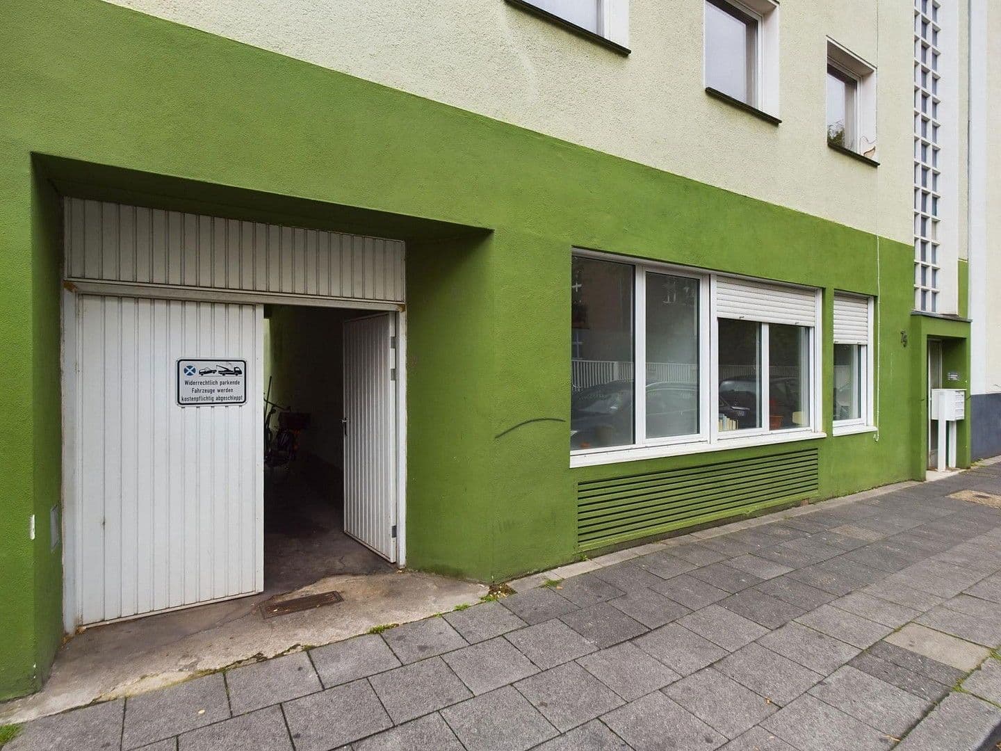 Pronájem bytu 3+1 70 m², Leyendeckerstraße 75, Köln, Severní Porýní-Vestfálsko Pronájem bytu 3+1 70 m², Leyendeckerstraße 75, Köln, Severní Porýní-Vestfálsko