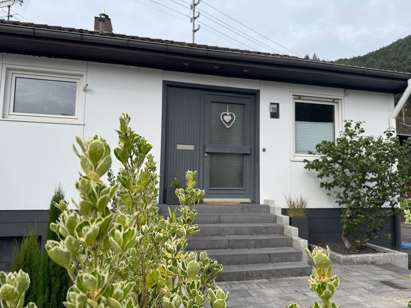 Prodej domu 125 m², pozemek 411 m², Lug, Porýní-Falc Prodej domu 125 m², pozemek 411 m², Lug, Porýní-Falc