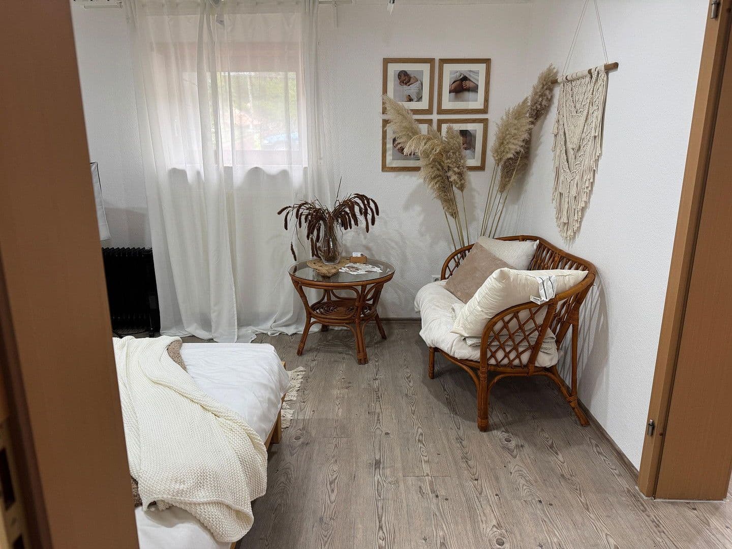 Prodej domu 125 m², pozemek 411 m², Lug, Porýní-Falc Prodej domu 125 m², pozemek 411 m², Lug, Porýní-Falc