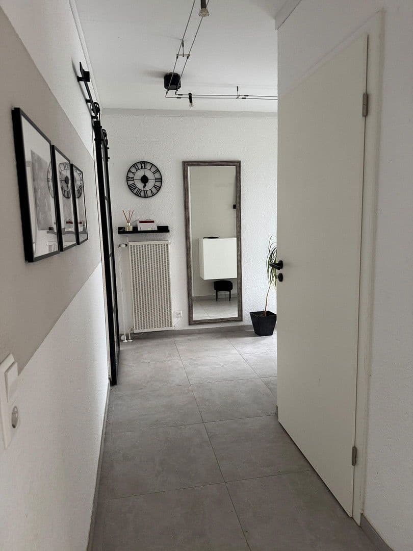 Prodej domu 125 m², pozemek 411 m², Lug, Porýní-Falc Prodej domu 125 m², pozemek 411 m², Lug, Porýní-Falc