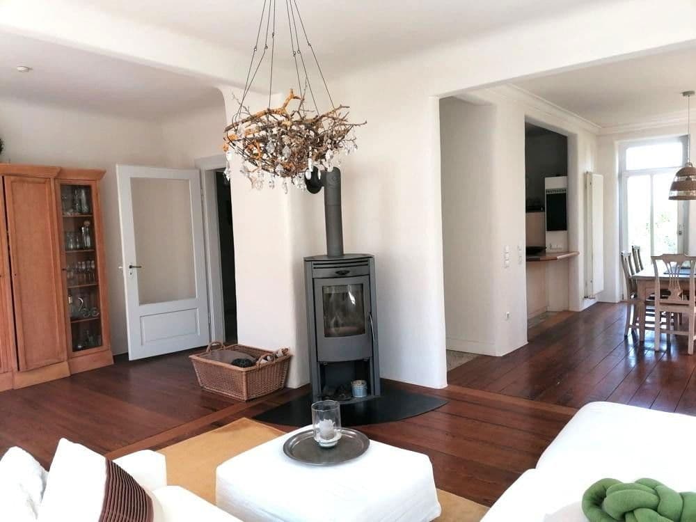 Prodej domu 176 m², pozemek 311 m², Walterstr. 52, Kieselbronn, Bádensko-Württembersko Prodej domu 176 m², pozemek 311 m², Walterstr. 52, Kieselbronn, Bádensko-Württembersko