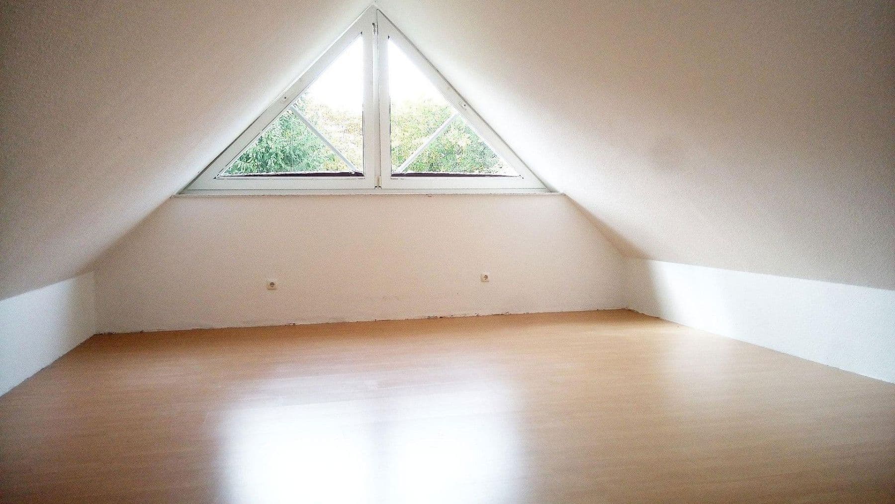Prodej domu 119 m², pozemek 350 m², Fredenbeck, Dolní Sasko Prodej domu 119 m², pozemek 350 m², Fredenbeck, Dolní Sasko