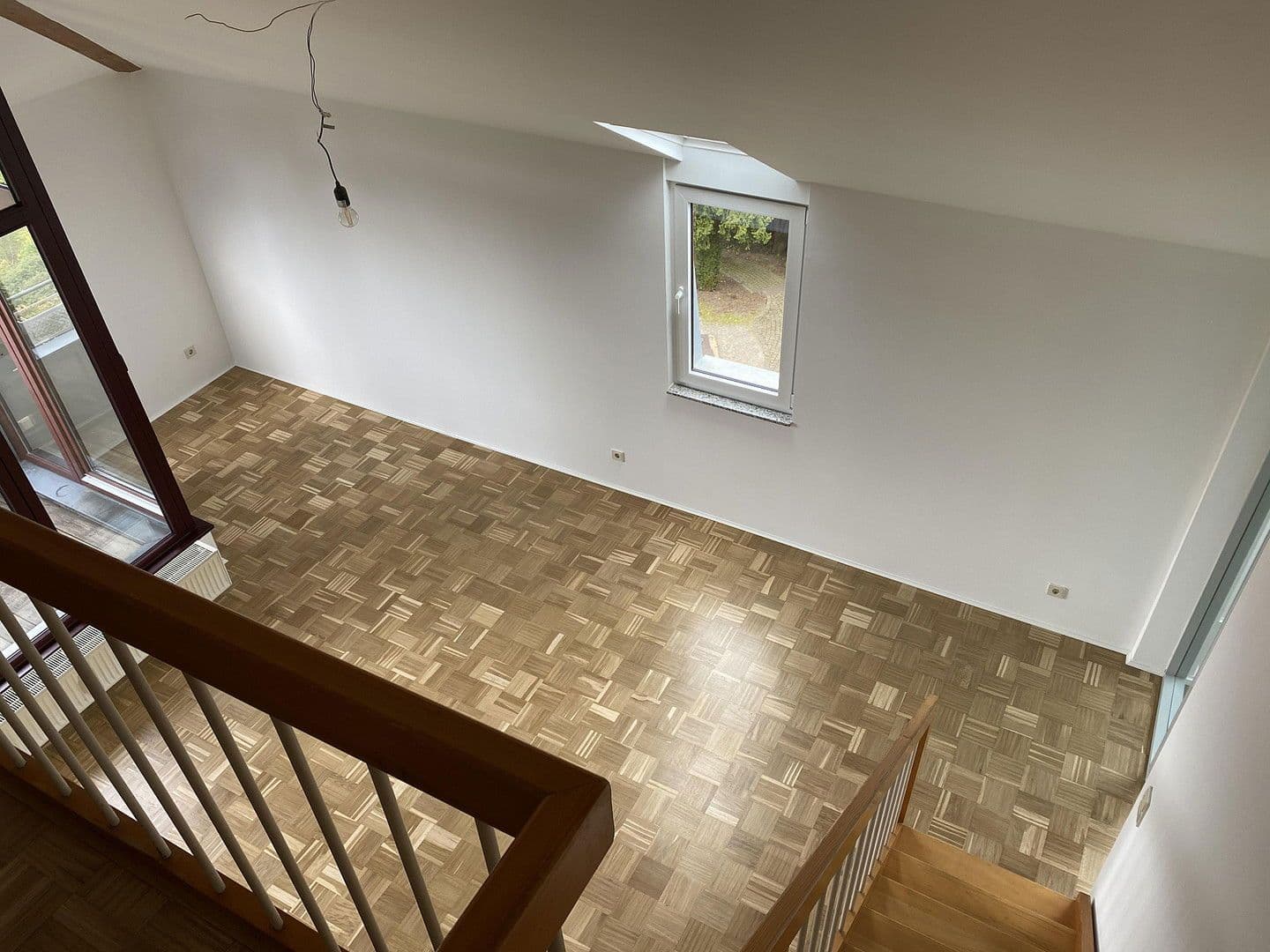 Pronájem bytu 4+1 108 m², Richard-Strauß-Allee 3, Wuppertal, Severní Porýní-Vestfálsko Pronájem bytu 4+1 108 m², Richard-Strauß-Allee 3, Wuppertal, Severní Porýní-Vestfálsko