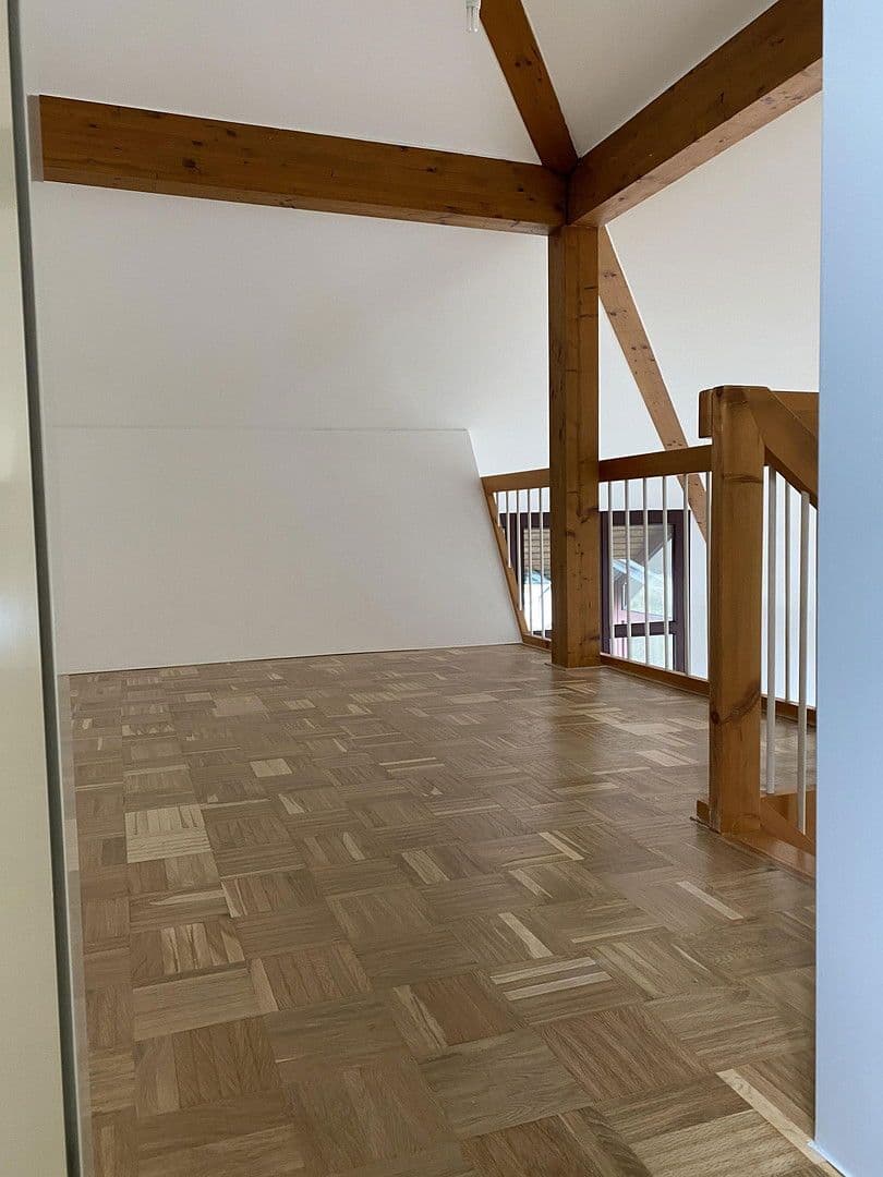 Pronájem bytu 4+1 108 m², Richard-Strauß-Allee 3, Wuppertal, Severní Porýní-Vestfálsko Pronájem bytu 4+1 108 m², Richard-Strauß-Allee 3, Wuppertal, Severní Porýní-Vestfálsko