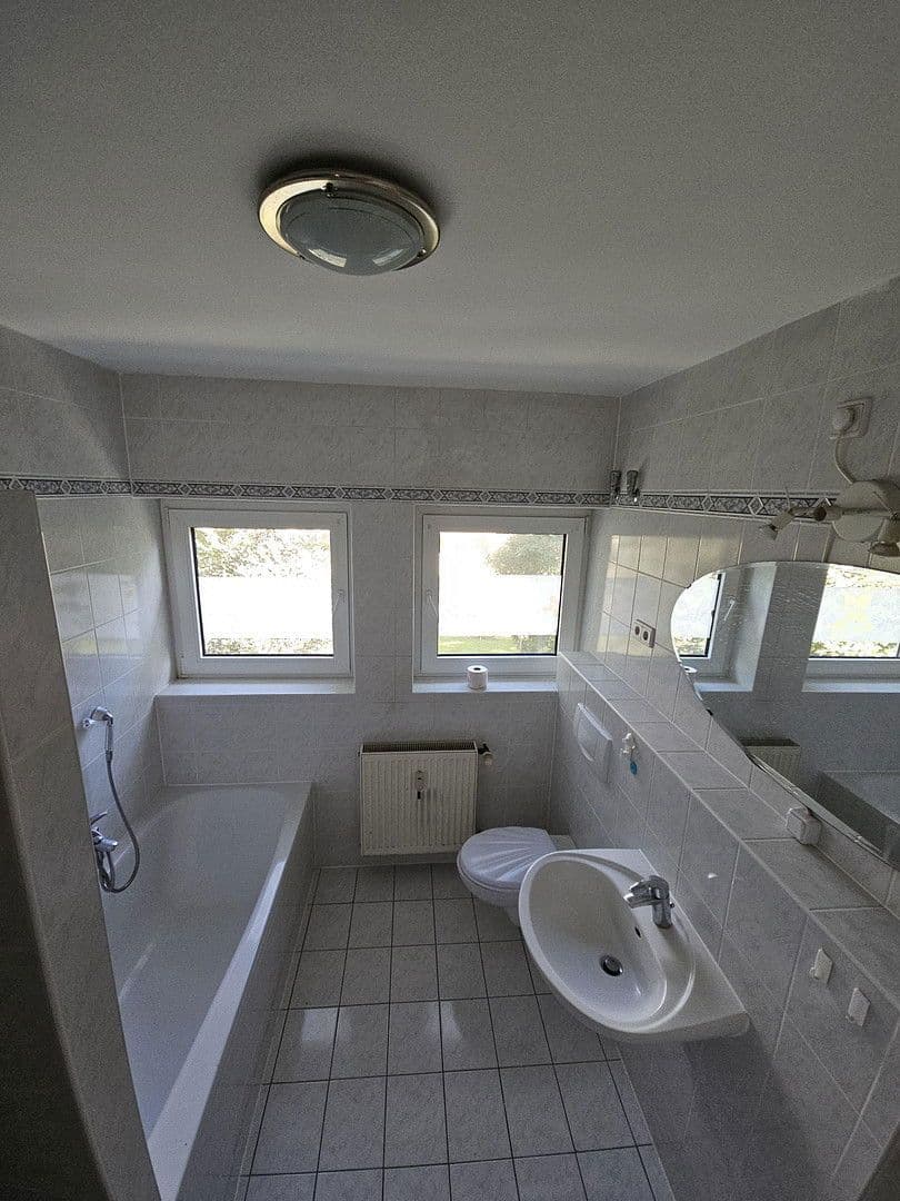 Prodej bytu 2+1 63 m², Köln, Severní Porýní-Vestfálsko Prodej bytu 2+1 63 m², Köln, Severní Porýní-Vestfálsko