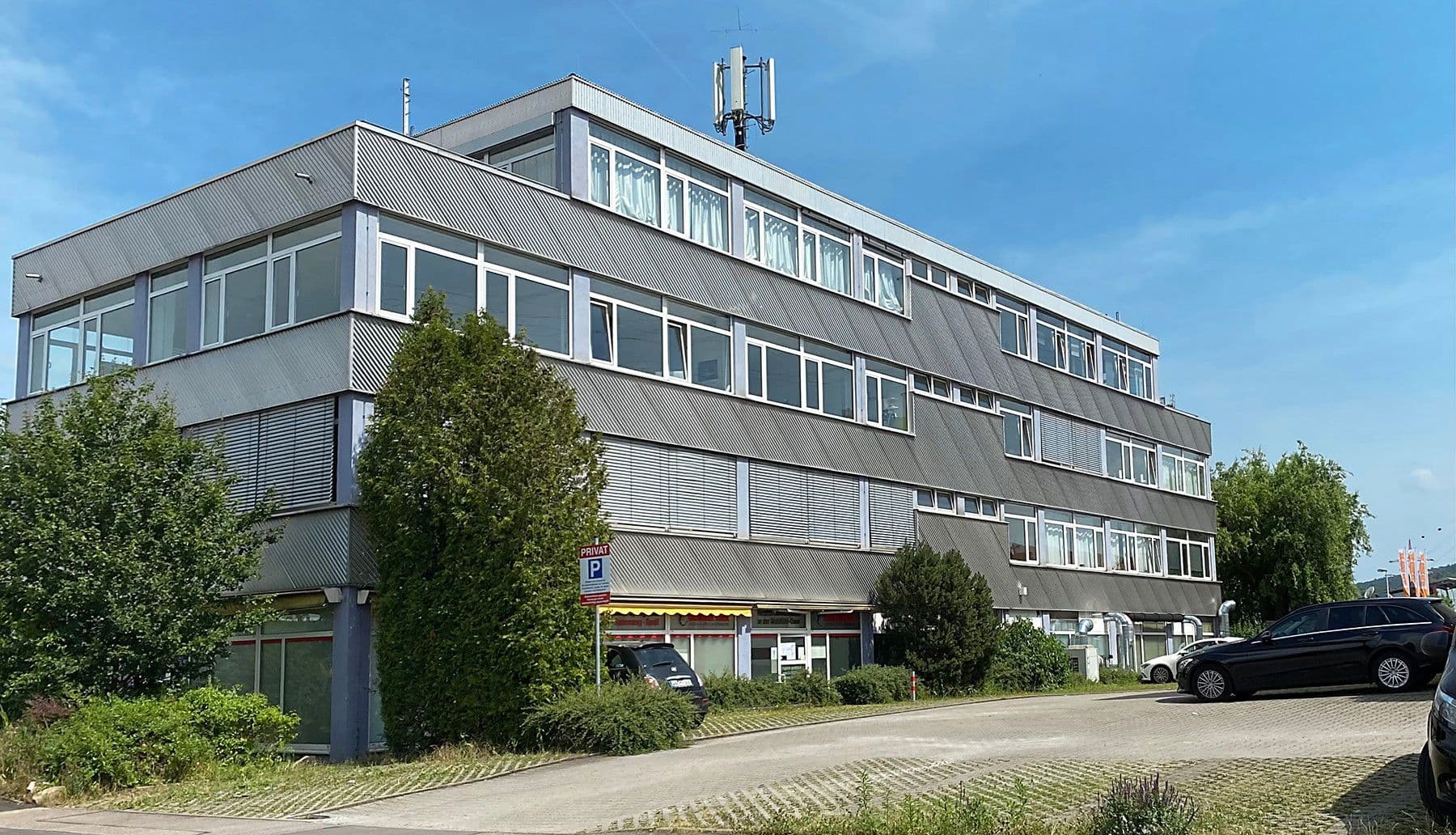 Pronájem kanceláře 42 m², Winnenden, Bádensko-Württembersko Pronájem kanceláře 42 m², Winnenden, Bádensko-Württembersko