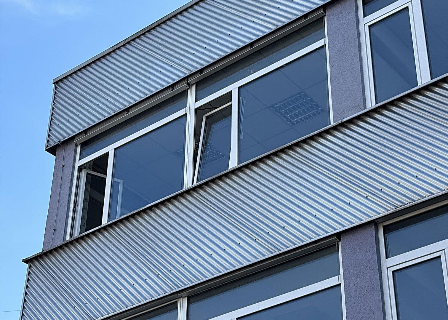 Pronájem kanceláře 42 m², Winnenden, Bádensko-Württembersko Pronájem kanceláře 42 m², Winnenden, Bádensko-Württembersko