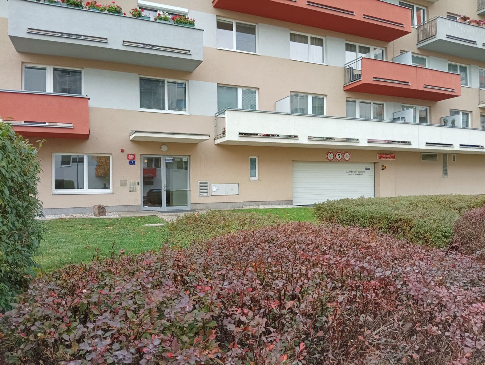 Pronájem bytu 2+kk 57 m², Modenská, Praha, Praha Pronájem bytu 2+kk 57 m², Modenská, Praha, Praha