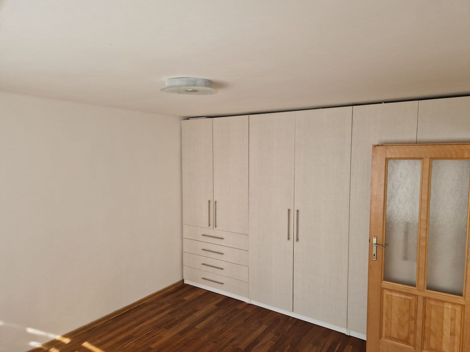 Pronájem bytu 2+kk 52 m², Třída Míru, Beroun, Středočeský kraj Pronájem bytu 2+kk 52 m², Třída Míru, Beroun, Středočeský kraj