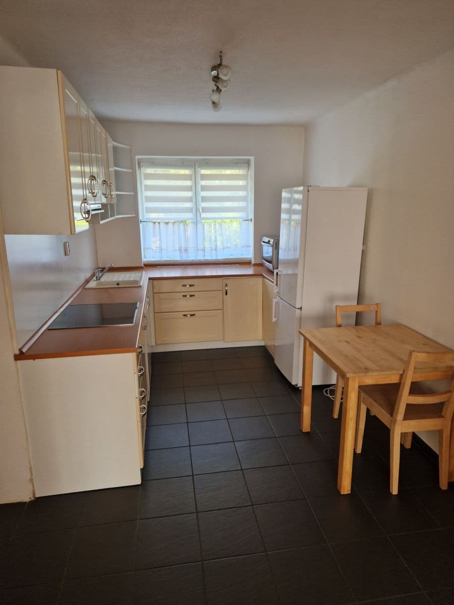 Pronájem bytu 2+kk 52 m², Třída Míru, Beroun, Středočeský kraj Pronájem bytu 2+kk 52 m², Třída Míru, Beroun, Středočeský kraj