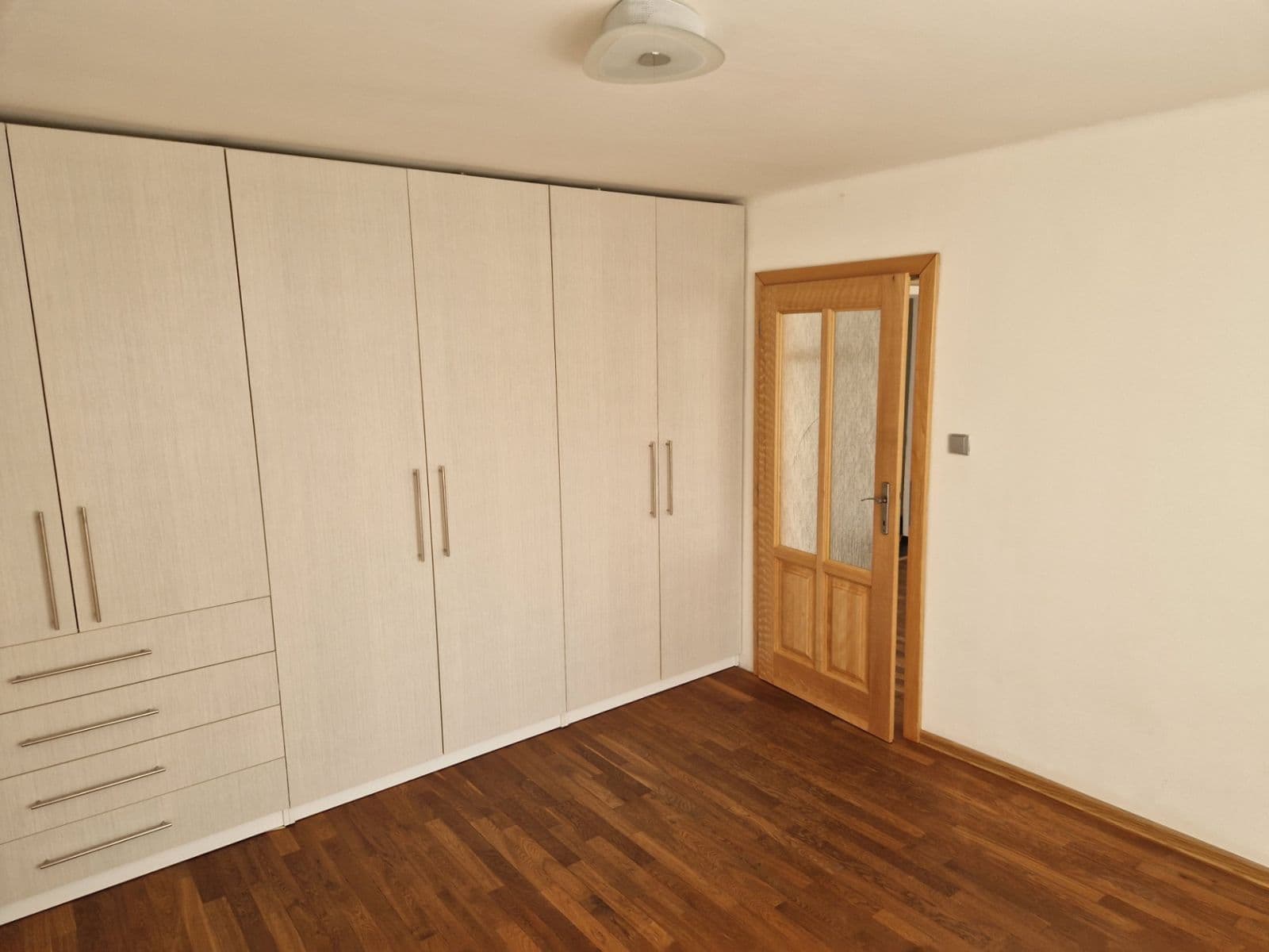 Pronájem bytu 2+kk 52 m², Třída Míru, Beroun, Středočeský kraj Pronájem bytu 2+kk 52 m², Třída Míru, Beroun, Středočeský kraj