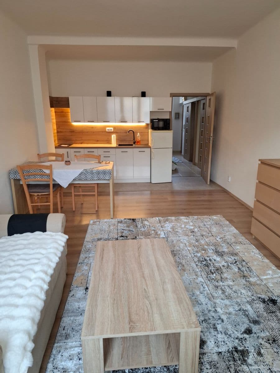 Pronájem bytu 2+kk 53 m², Za Zelenou Liškou, Praha, Praha Pronájem bytu 2+kk 53 m², Za Zelenou Liškou, Praha, Praha