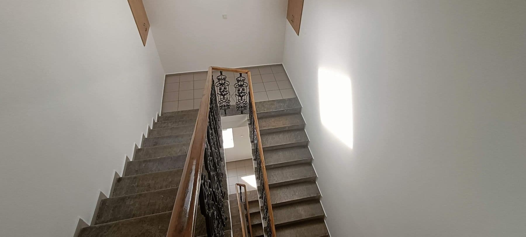 Pronájem bytu 2+kk 45 m², Hronovická, Pardubice, Pardubický kraj Pronájem bytu 2+kk 45 m², Hronovická, Pardubice, Pardubický kraj