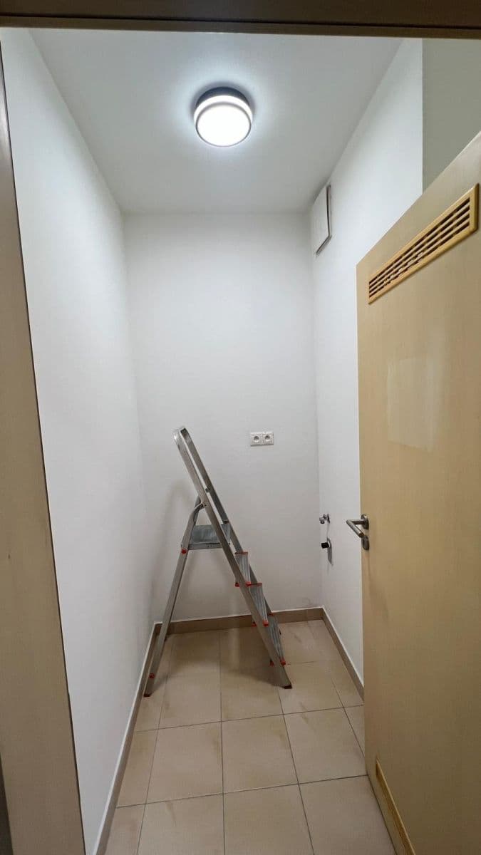 Pronájem bytu 3+kk 78 m², Athénská, Praha, Praha Pronájem bytu 3+kk 78 m², Athénská, Praha, Praha