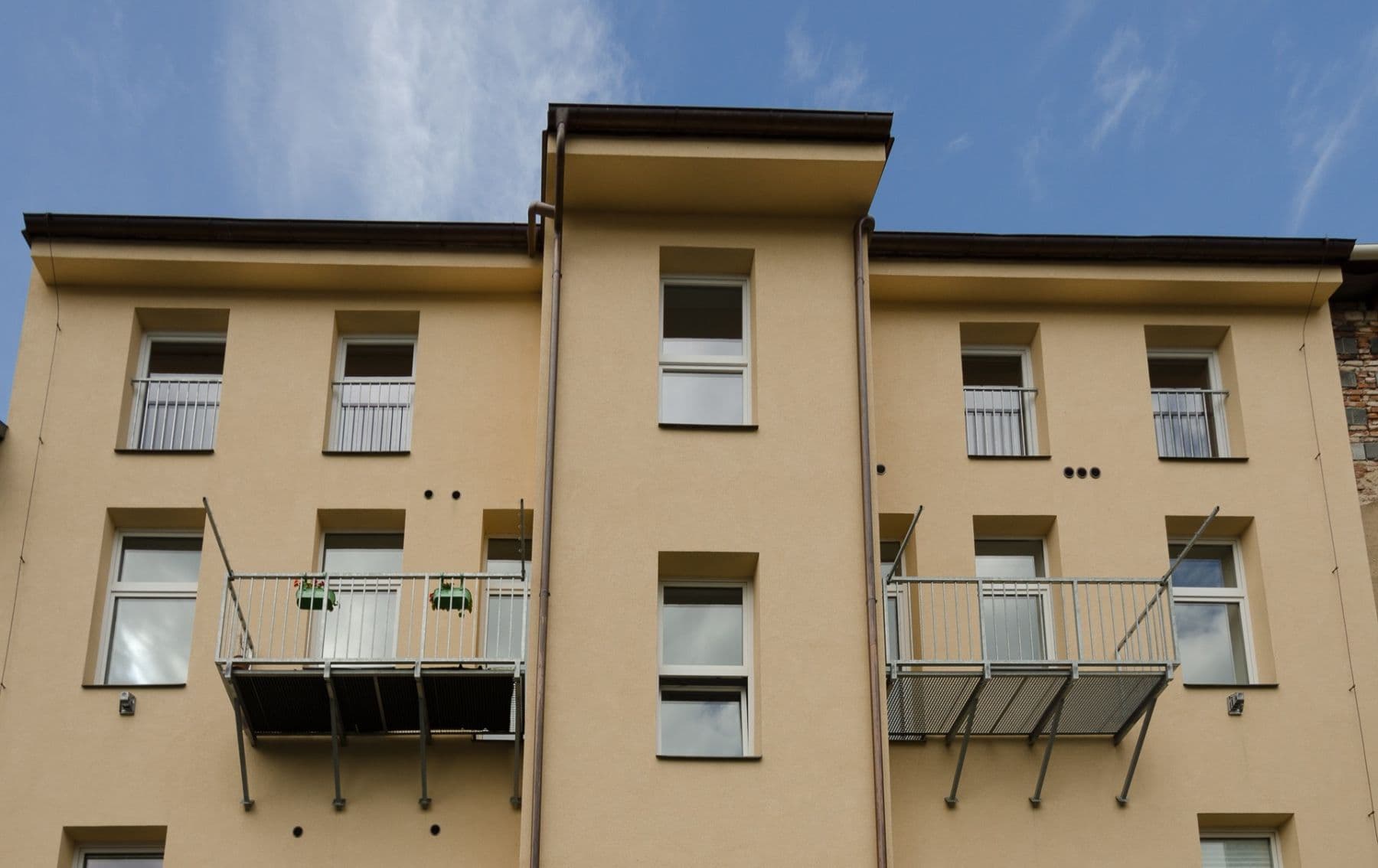 Pronájem bytu 2+kk 35 m², Bratří Čapků, Hradec Králové, Královéhradecký kraj Pronájem bytu 2+kk 35 m², Bratří Čapků, Hradec Králové, Královéhradecký kraj