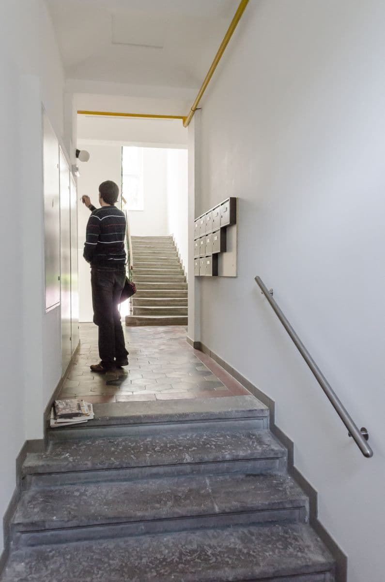 Pronájem bytu 2+kk 35 m², Bratří Čapků, Hradec Králové, Královéhradecký kraj Pronájem bytu 2+kk 35 m², Bratří Čapků, Hradec Králové, Královéhradecký kraj