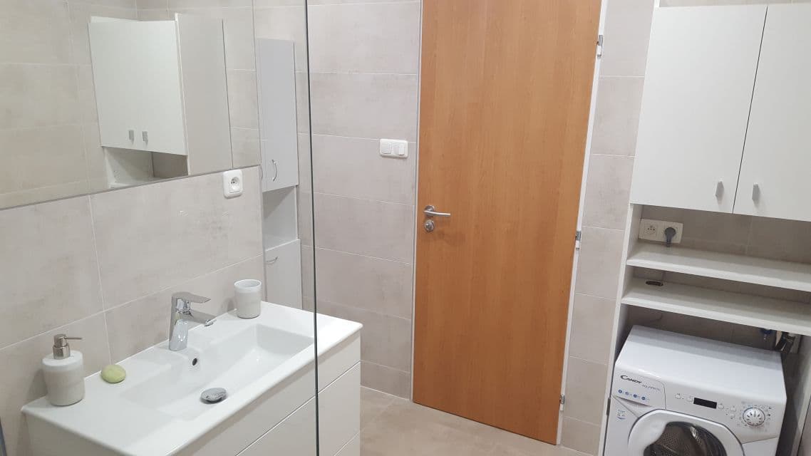 Pronájem bytu 2+1 50 m², Ondavská, Ružinov, Bratislavský kraj Pronájem bytu 2+1 50 m², Ondavská, Ružinov, Bratislavský kraj