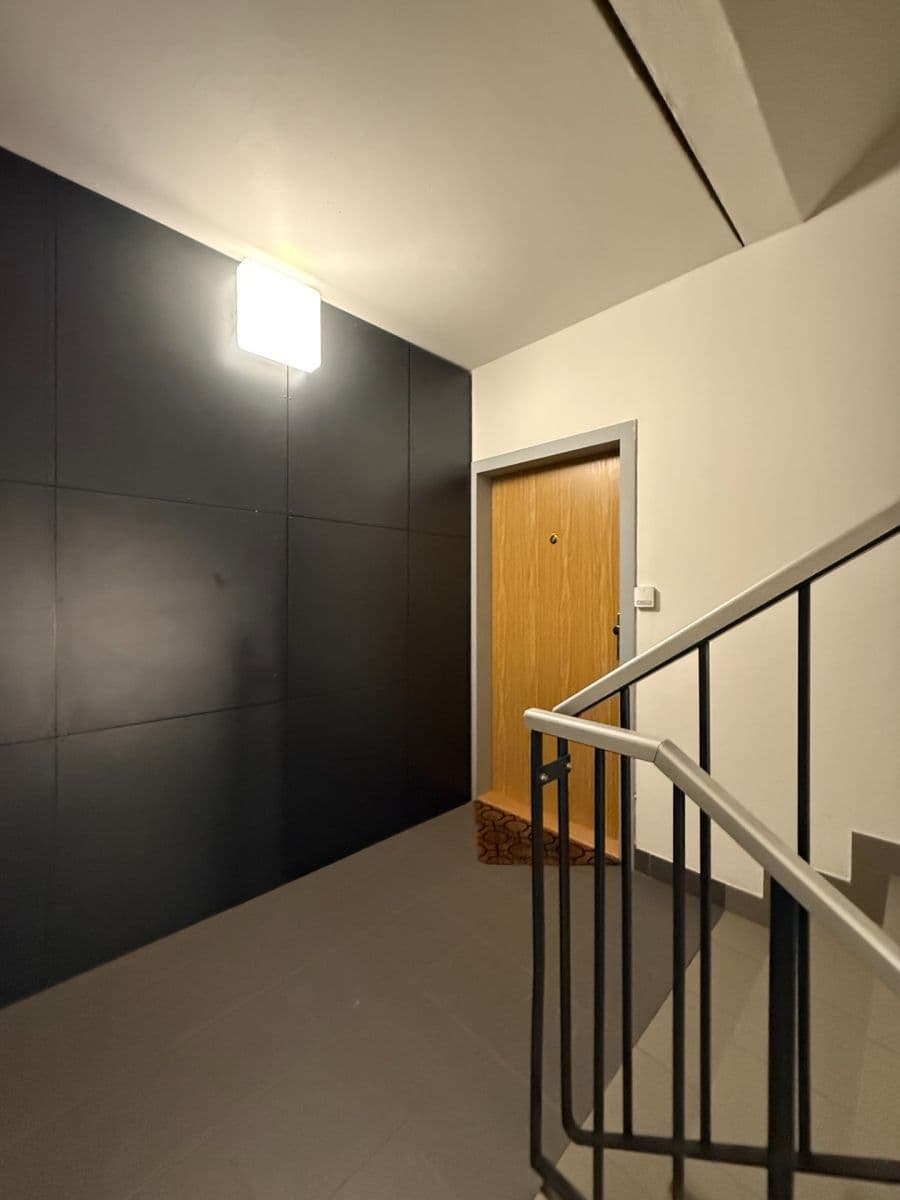 Pronájem bytu 4+1 96 m², Na Lysinách, Praha, Praha Pronájem bytu 4+1 96 m², Na Lysinách, Praha, Praha