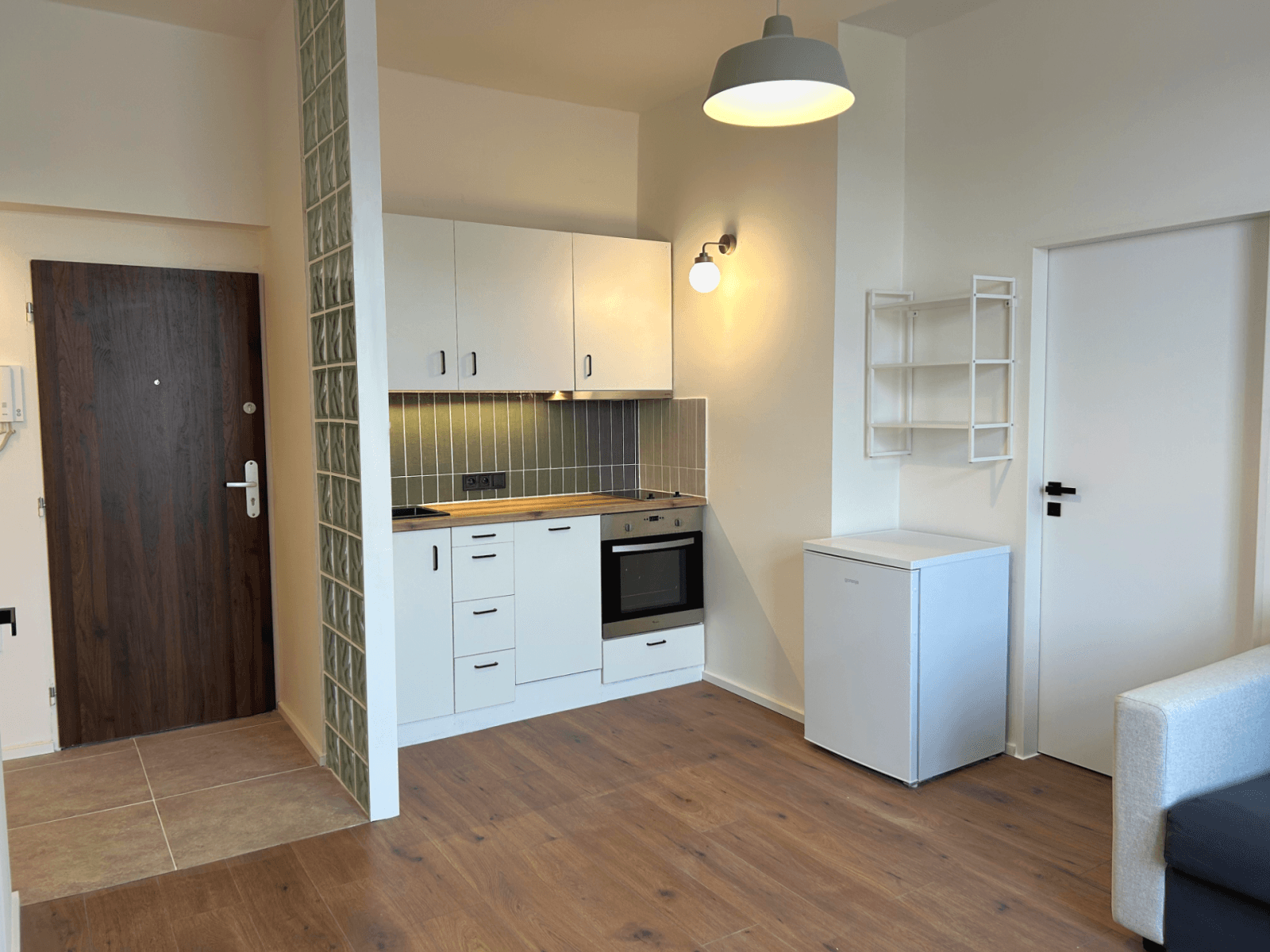 Pronájem bytu 2+kk 40 m², Seifertova, Praha, Praha Pronájem bytu 2+kk 40 m², Seifertova, Praha, Praha