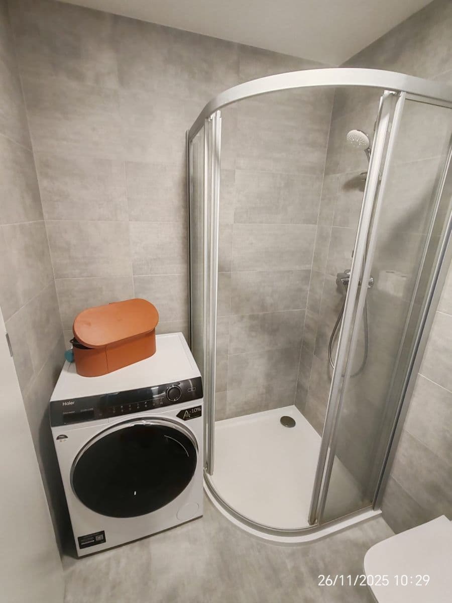 Pronájem bytu 2+kk 43 m², Kopřivová, Hořovice, Středočeský kraj Pronájem bytu 2+kk 43 m², Kopřivová, Hořovice, Středočeský kraj