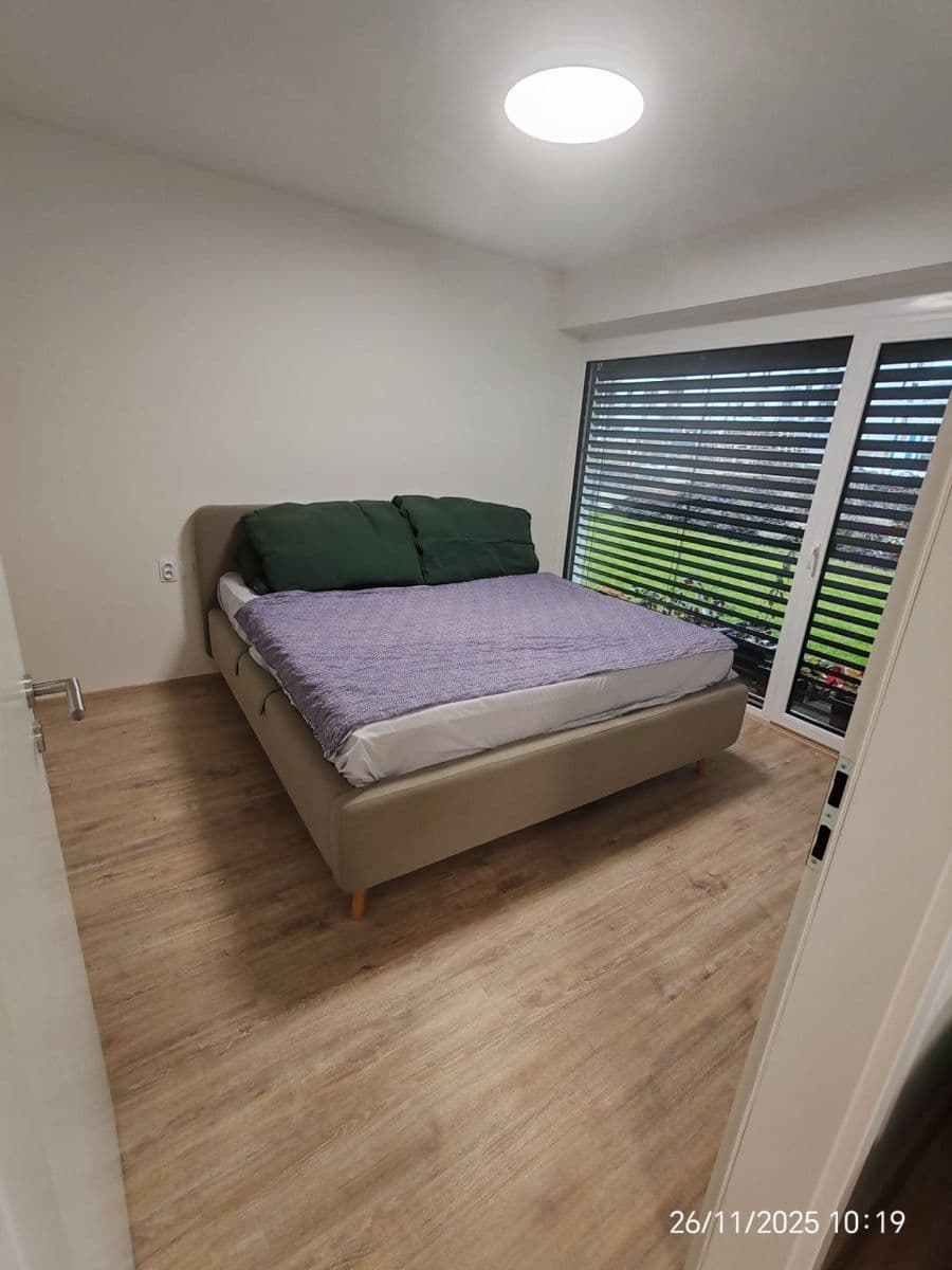 Pronájem bytu 2+kk 43 m², Kopřivová, Hořovice, Středočeský kraj Pronájem bytu 2+kk 43 m², Kopřivová, Hořovice, Středočeský kraj