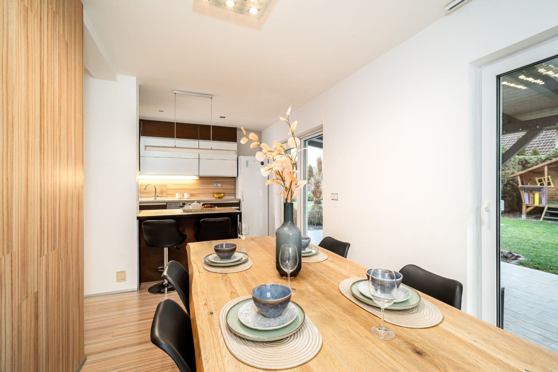 Prodej domu 266 m², pozemek 1.236 m², K Tišině, Řečany nad Labem, Pardubický kraj Prodej domu 266 m², pozemek 1.236 m², K Tišině, Řečany nad Labem, Pardubický kraj