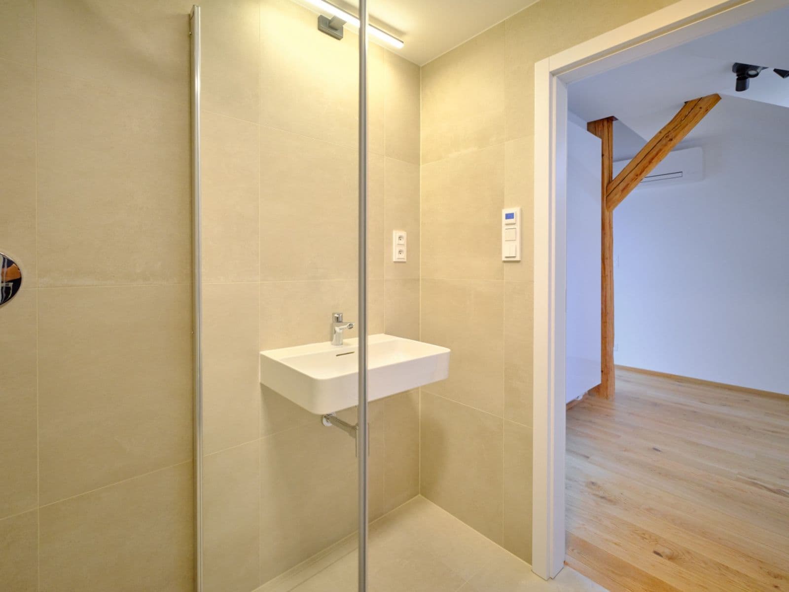 Pronájem bytu 2+kk 73 m², Bělehradská, Praha, Praha Pronájem bytu 2+kk 73 m², Bělehradská, Praha, Praha