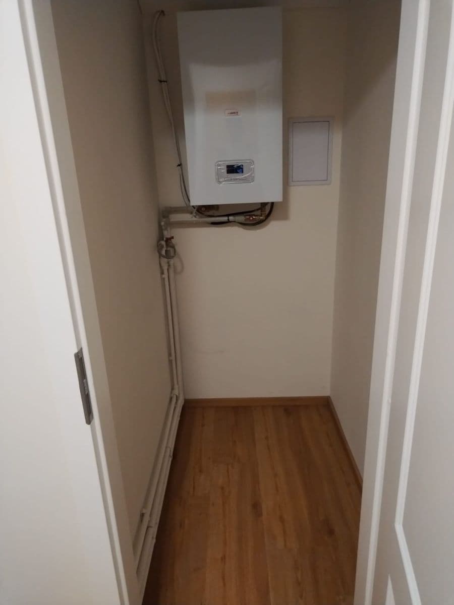 Pronájem bytu 3+1 104 m², Na Hrázi, Praha, Praha Pronájem bytu 3+1 104 m², Na Hrázi, Praha, Praha