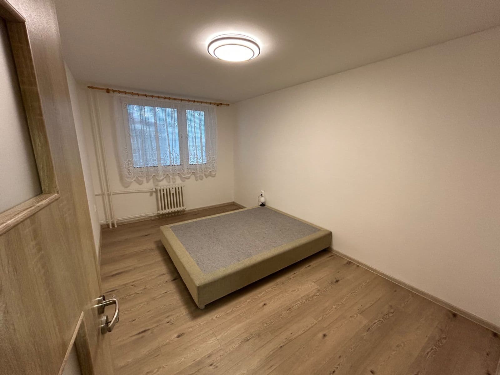 Pronájem bytu 2+kk 42 m², Rabasova, Ústí nad Labem, Ústecký kraj Pronájem bytu 2+kk 42 m², Rabasova, Ústí nad Labem, Ústecký kraj