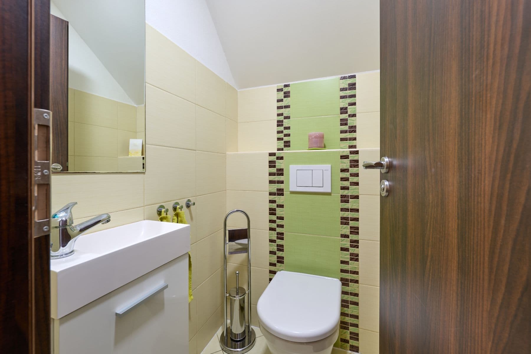 Prodej domu 185 m², pozemek 458 m², Švermova, Chrudim, Pardubický kraj Prodej domu 185 m², pozemek 458 m², Švermova, Chrudim, Pardubický kraj