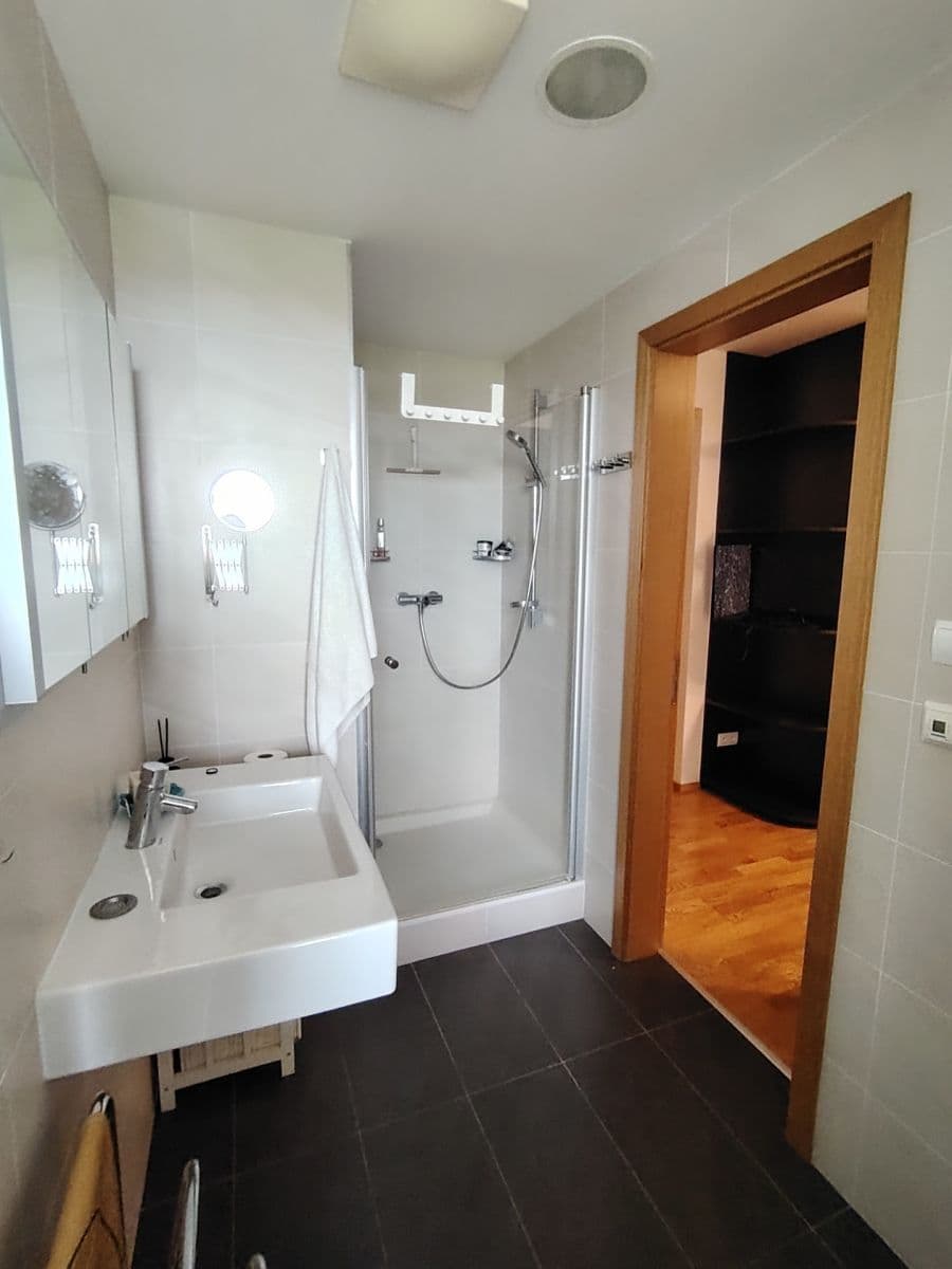 Pronájem bytu 3+kk 94 m², Malešická, Praha, Praha Pronájem bytu 3+kk 94 m², Malešická, Praha, Praha
