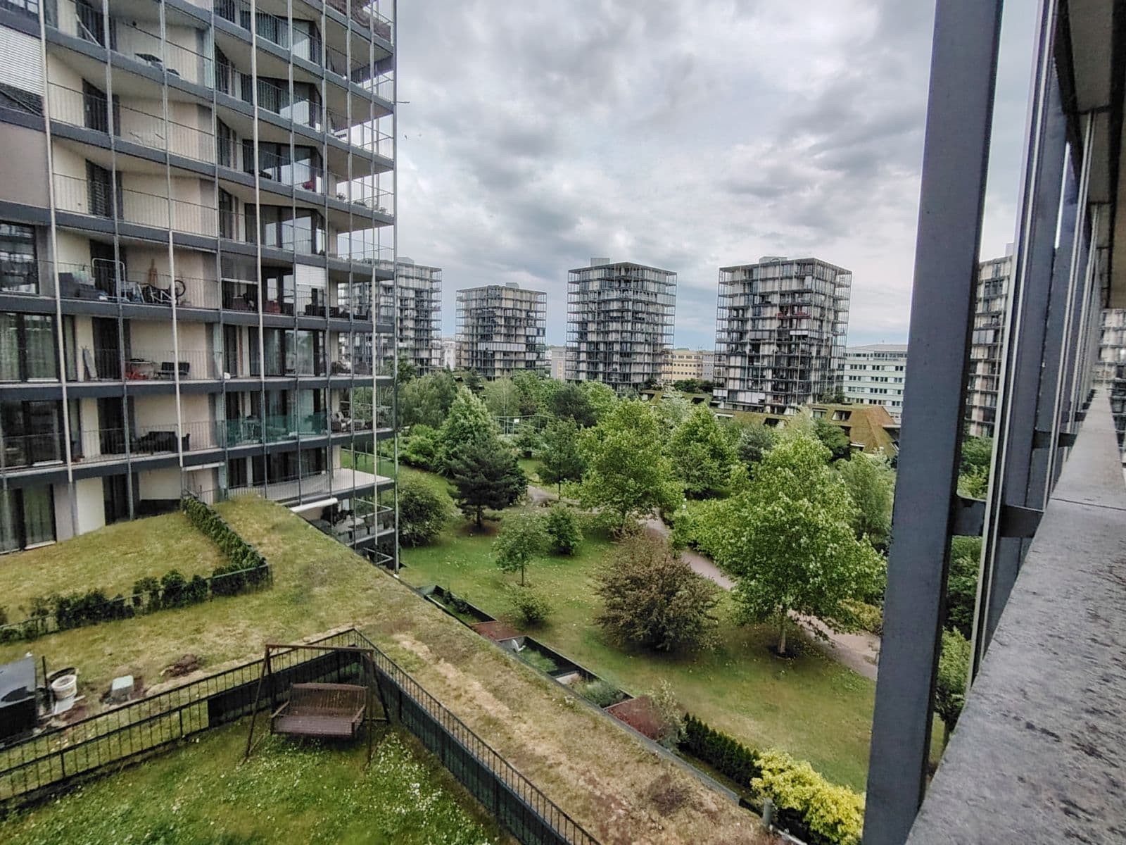 Pronájem bytu 3+kk 94 m², Malešická, Praha, Praha Pronájem bytu 3+kk 94 m², Malešická, Praha, Praha