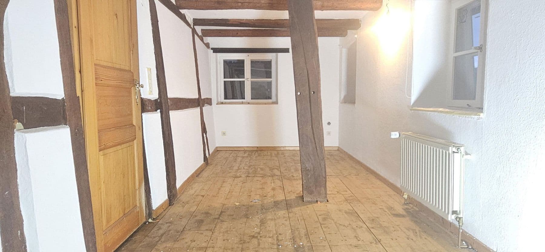 Pronájem domu 197 m², pozemek 390 m², Emmerthal, Dolní Sasko Pronájem domu 197 m², pozemek 390 m², Emmerthal, Dolní Sasko