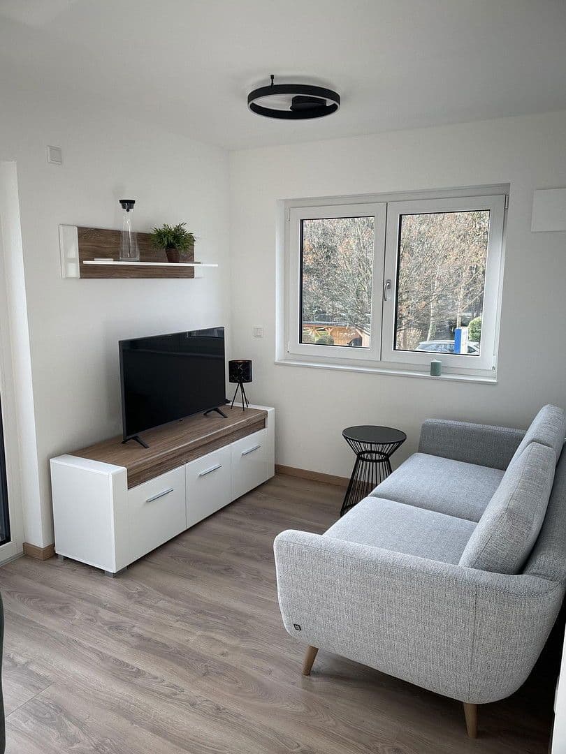 Pronájem bytu 2+1 39 m², Eversbuschstr., München, Bavorsko Pronájem bytu 2+1 39 m², Eversbuschstr., München, Bavorsko