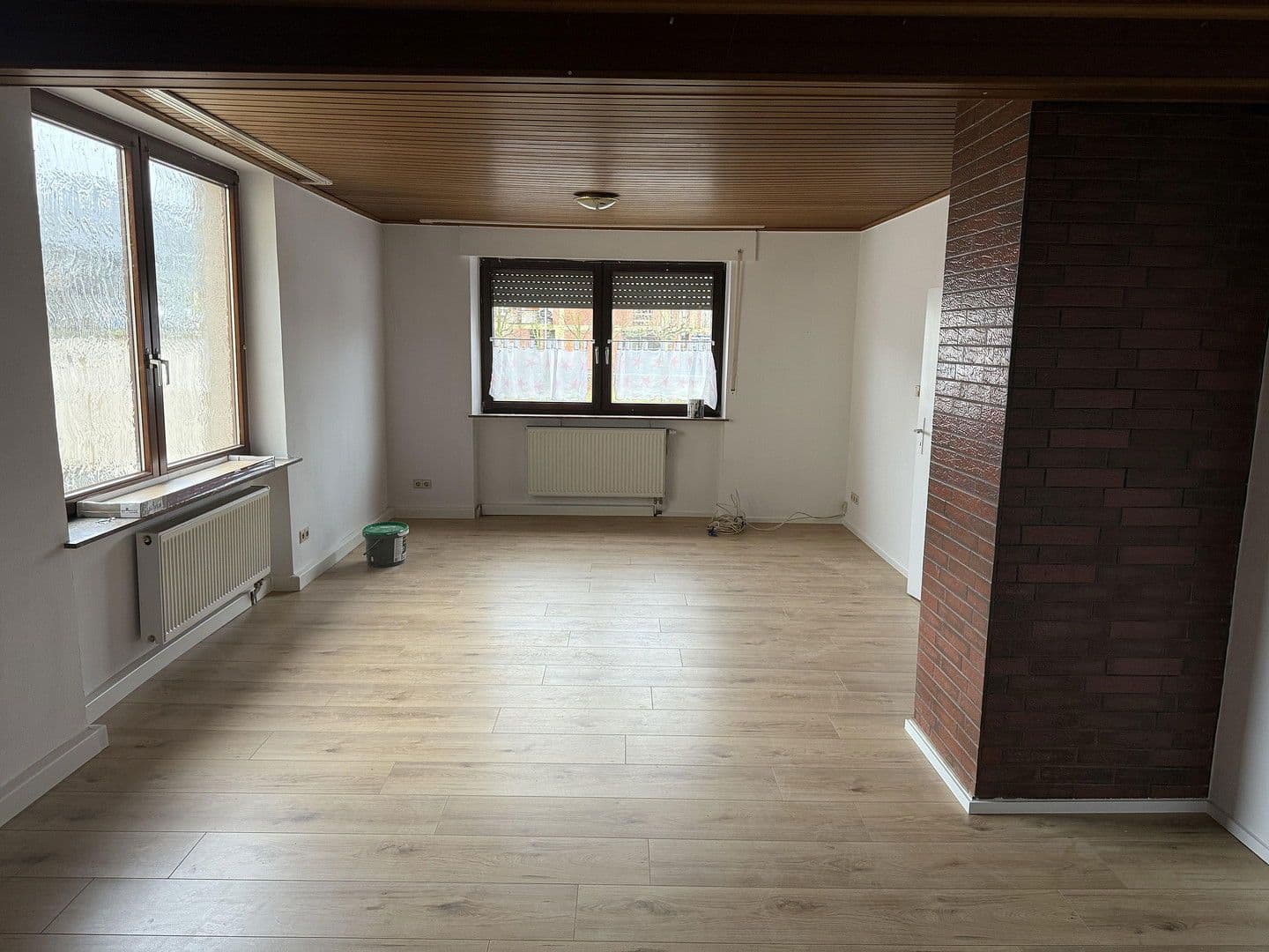 Pronájem bytu 3+1 90 m², Alzeyerstraße 108, Flörsheim-Dalsheim, Porýní-Falc Pronájem bytu 3+1 90 m², Alzeyerstraße 108, Flörsheim-Dalsheim, Porýní-Falc