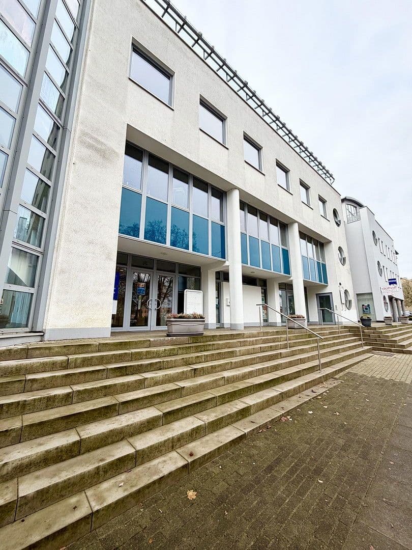 Pronájem bytu 3+1 100 m², Detmolder Str. 596, Bielefeld, Severní Porýní-Vestfálsko Pronájem bytu 3+1 100 m², Detmolder Str. 596, Bielefeld, Severní Porýní-Vestfálsko