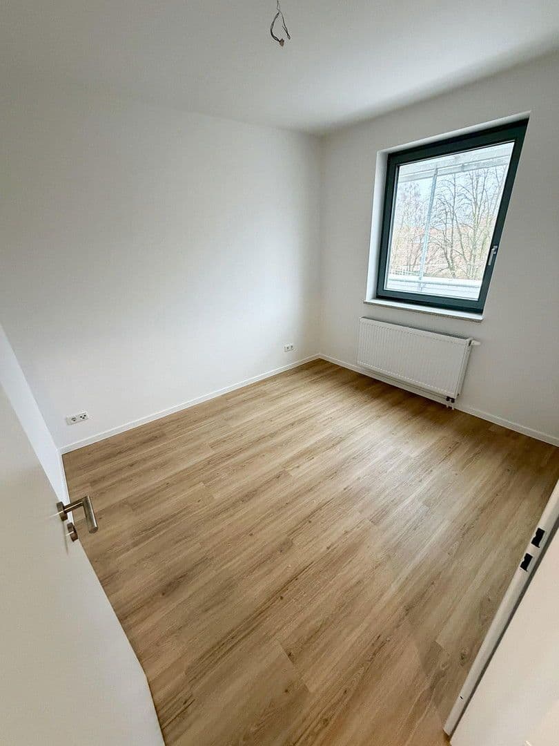 Pronájem bytu 3+1 100 m², Detmolder Str. 596, Bielefeld, Severní Porýní-Vestfálsko Pronájem bytu 3+1 100 m², Detmolder Str. 596, Bielefeld, Severní Porýní-Vestfálsko