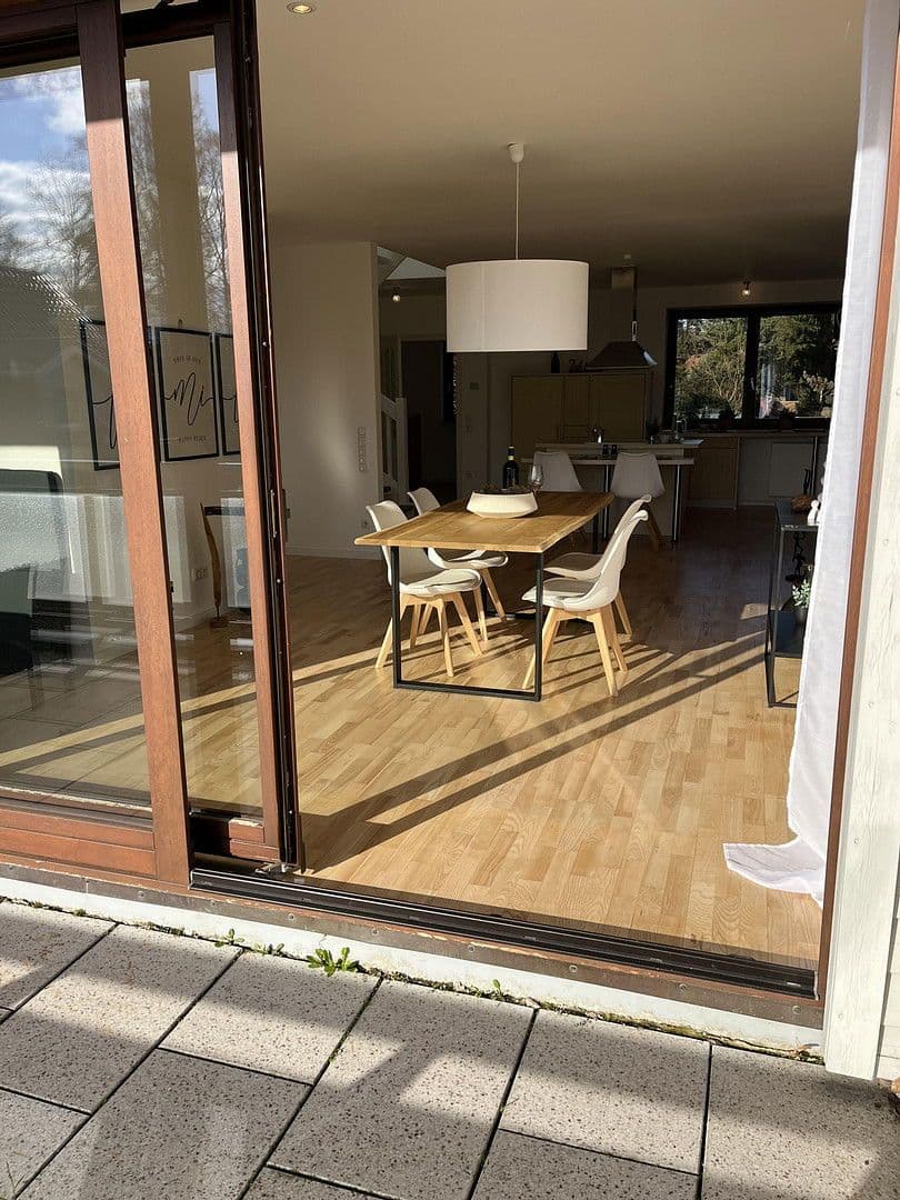 Pronájem bytu 5+1 170 m², Buchholz in der Nordheide, Dolní Sasko Pronájem bytu 5+1 170 m², Buchholz in der Nordheide, Dolní Sasko