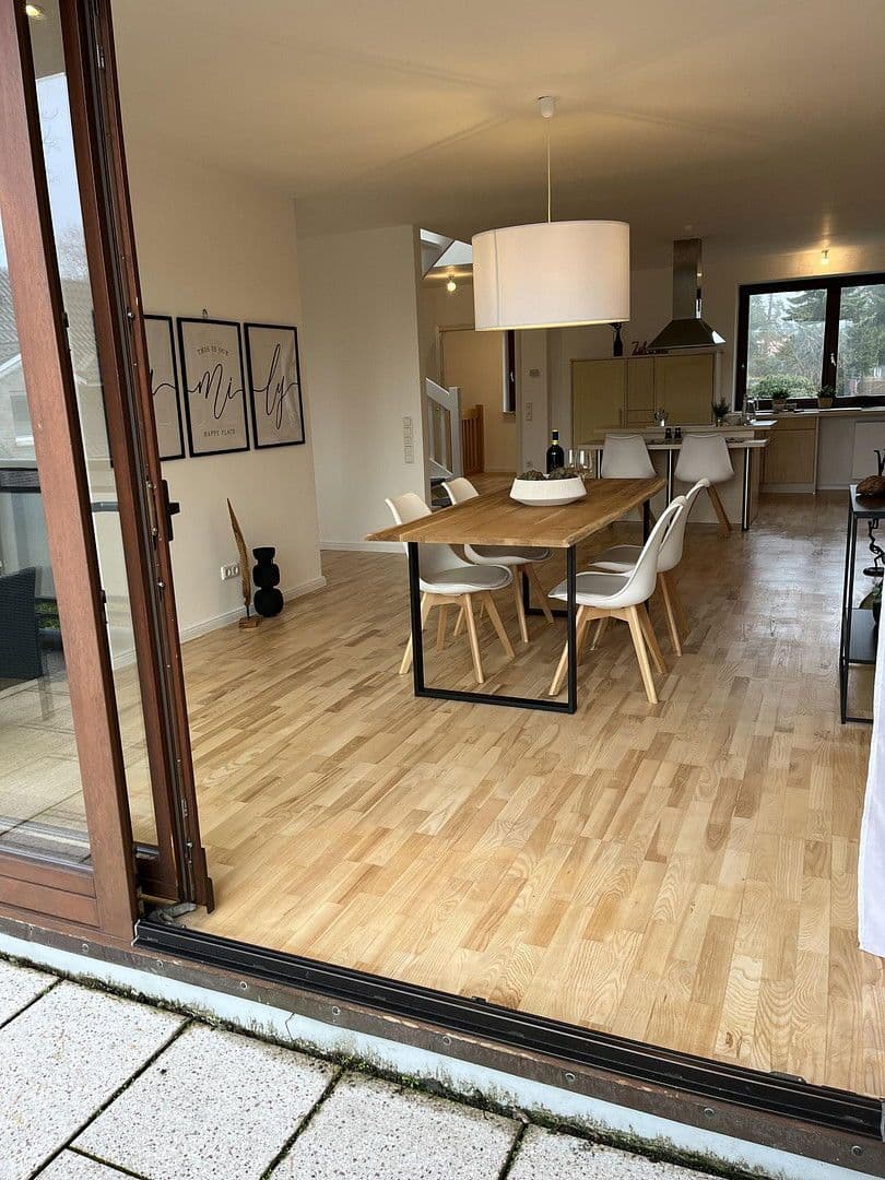 Pronájem bytu 5+1 170 m², Buchholz in der Nordheide, Dolní Sasko Pronájem bytu 5+1 170 m², Buchholz in der Nordheide, Dolní Sasko