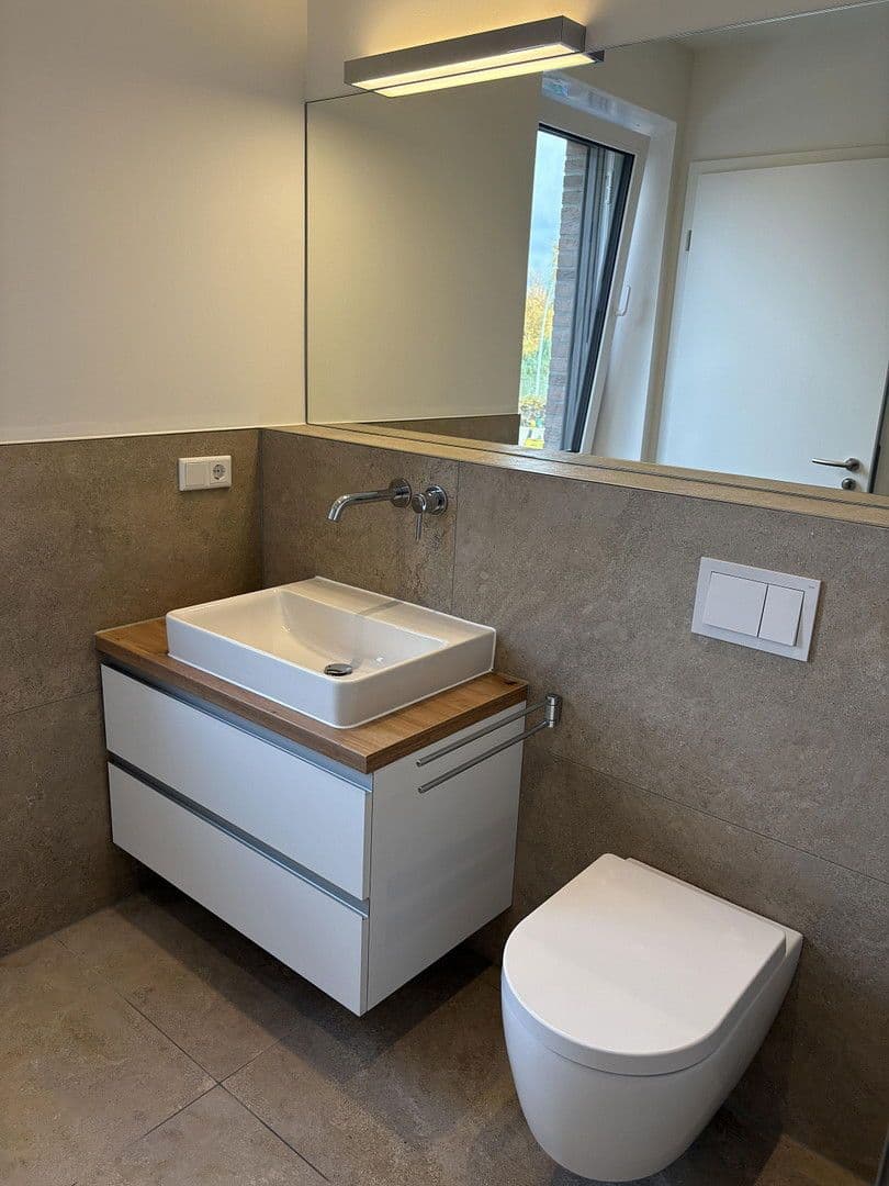 Pronájem bytu 2+1 55 m², Legden, Severní Porýní-Vestfálsko Pronájem bytu 2+1 55 m², Legden, Severní Porýní-Vestfálsko