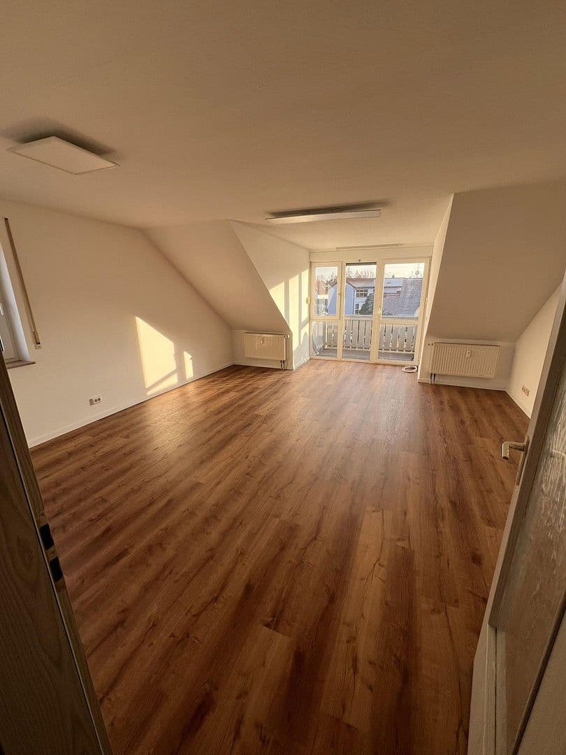 Pronájem bytu 2+1 74 m², Fürth, Bavorsko Pronájem bytu 2+1 74 m², Fürth, Bavorsko